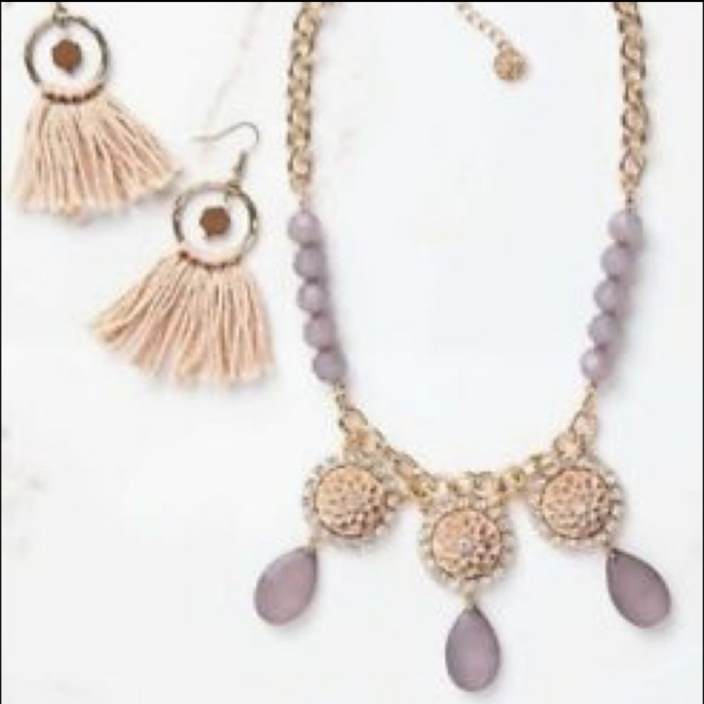 Plunder February Posse-->NECKLACE ONLY